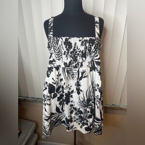 Main Street Blues Black White Floral Smocked Dress Adjustable Straps Size 1X